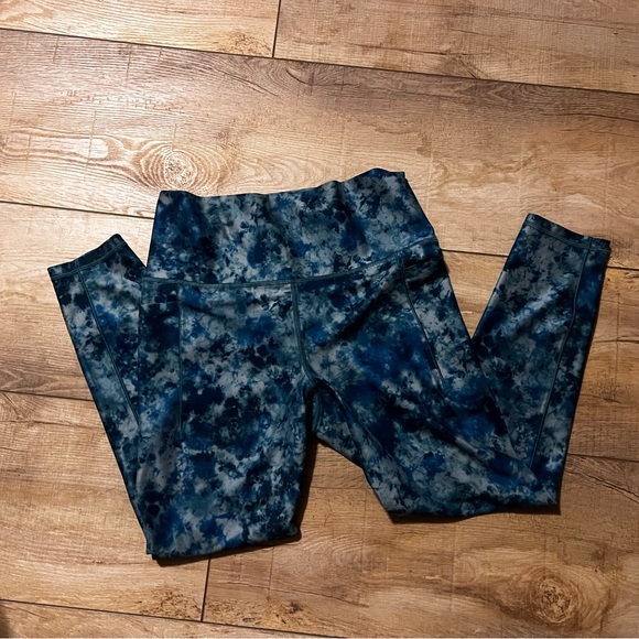 Tie dye salutations leggings 7/8 - Picture 2 of 2